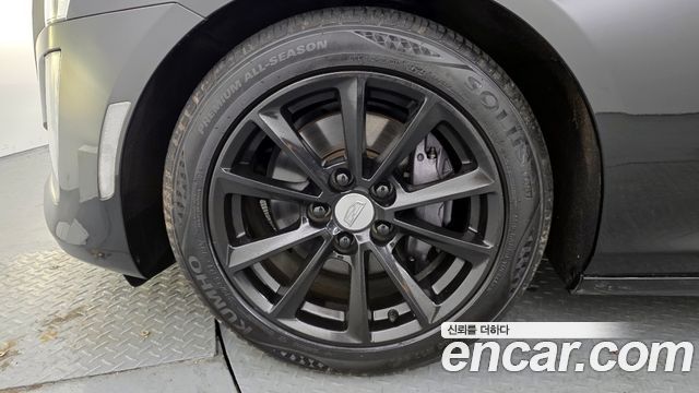 Cadillac CTS (III) 2.0 Luxury 2018 — фото 5