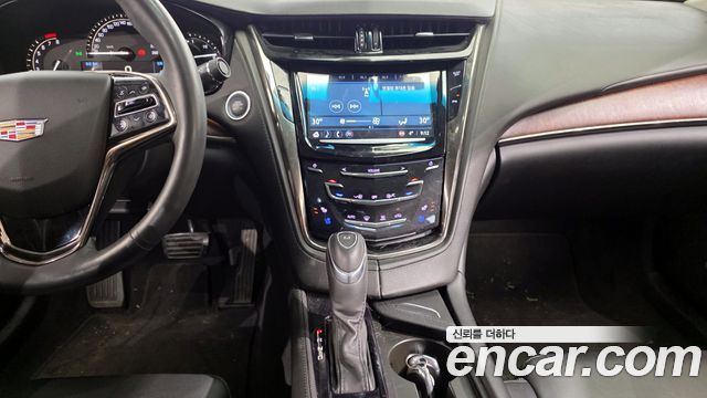 Cadillac CTS (III) 2.0 Luxury 2018 — фото 20