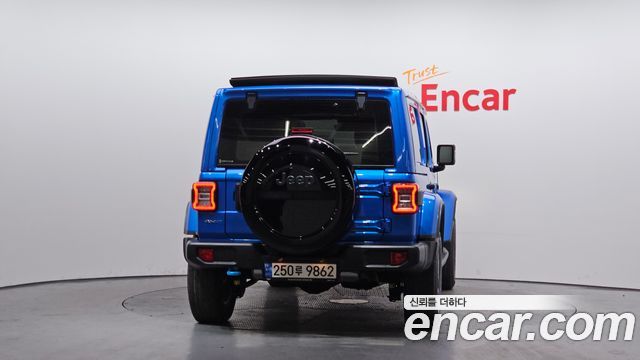 Jeep Wrangler (JL) 2.0 Overland Power Top 4Door 4xe 2022 — фото 4