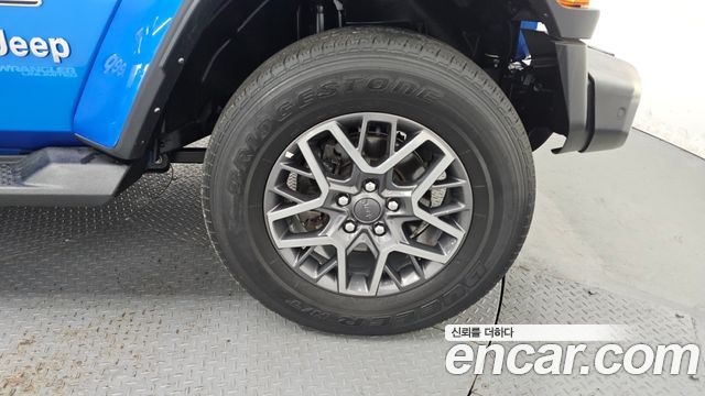 Jeep Wrangler (JL) 2.0 Overland Power Top 4Door 4xe 2022 — фото 5