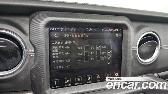 Jeep Wrangler (JL) 2.0 Overland Power Top 4Door 4xe 2022 — фото 16