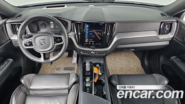 Volvo XC60 (II) T8 R-Design 2021 — фото 7
