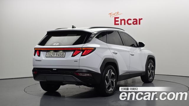 Hyundai Tucson (NX4) Diesel 2.0 4WD Inspiration 2022 — фото 2