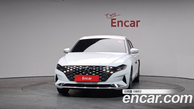Hyundai Grandeur (IG) 3.0 LPi (Taxi) example 2023 — фото 3