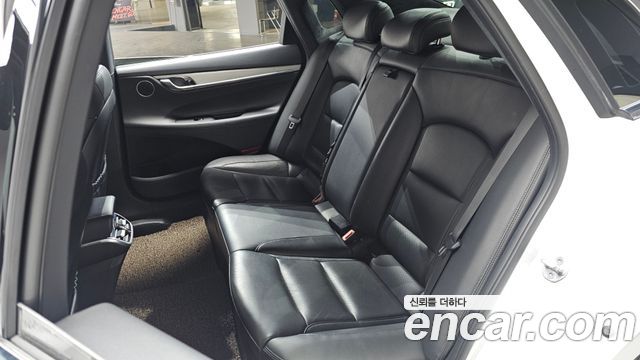 Hyundai Grandeur (IG) 3.0 LPi (Taxi) example 2023 — фото 12