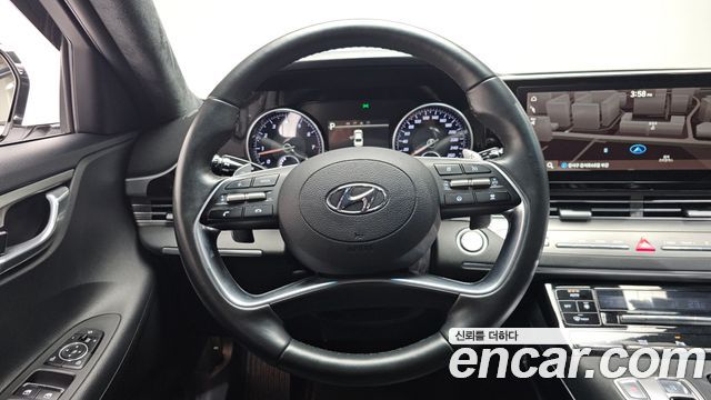 Hyundai Grandeur (IG) 3.0 LPi (Taxi) example 2023 — фото 13