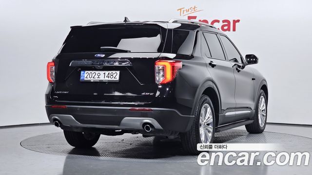 Ford Explorer (VI) 2.3 LimIted 4WD 2022 — фото 2