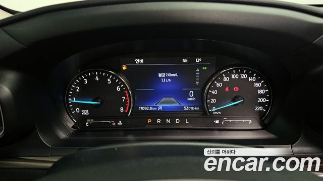 Ford Explorer (VI) 2.3 LimIted 4WD 2022 — фото 8