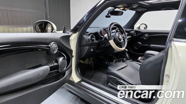 MINI Cooper HIGH Third Generation 2014 — фото 11