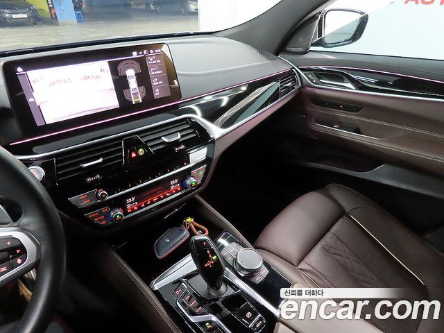 BMW 6 Series GT (G32) 630i xDrive M Sport 2023 — фото 24