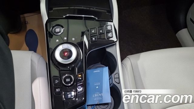 Kia Sportage (V) Gasoline 1.6 Turbo 2WD Signature Gravity 2022 — фото 15