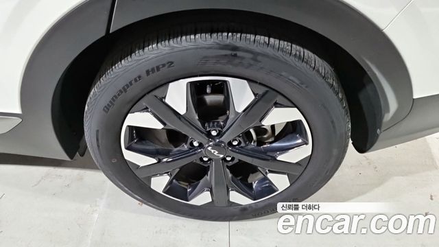 Kia Sportage (V) Gasoline 1.6 Turbo 2WD Signature Gravity 2022 — фото 21