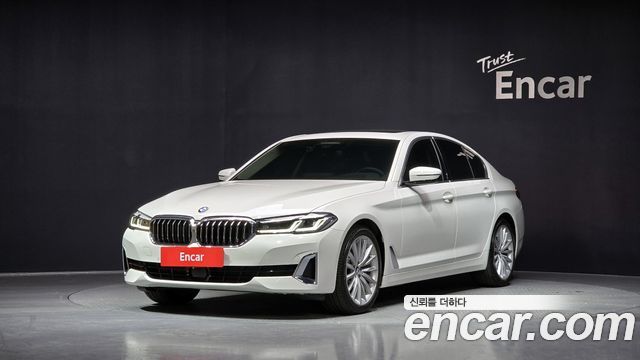 BMW 5 Series (G30) 530i Luxury