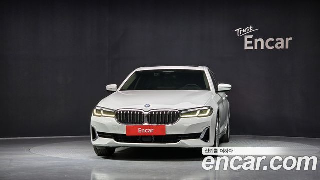 BMW 5 Series (G30) 530i Luxury 2023 — фото 3