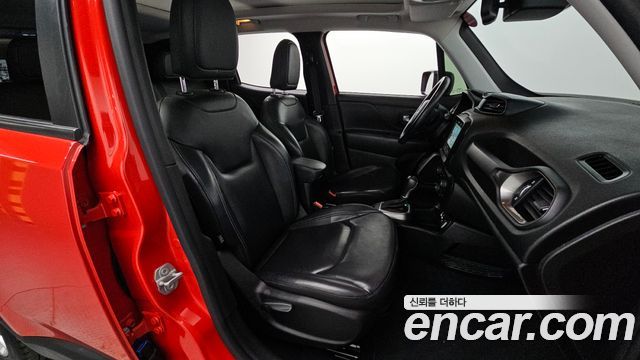 Jeep Renegade 2.4 Limited 2021 — фото 11