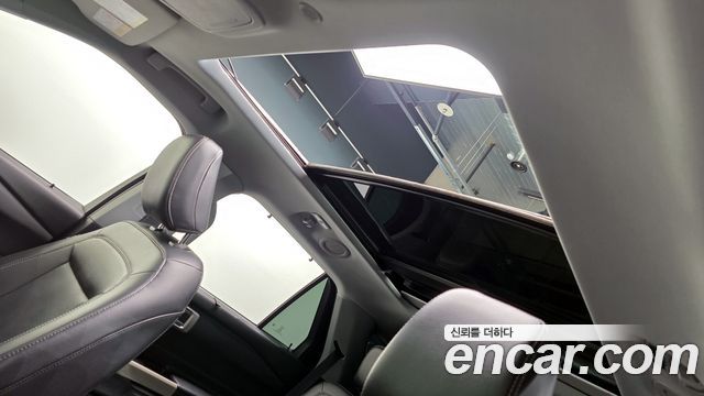 Ford Explorer (VI) 2.3 LimIted 4WD 2021 — фото 19