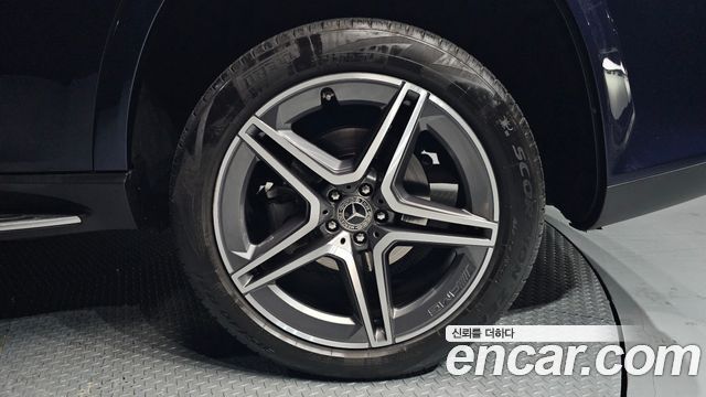 Mercedes-Benz GLS-Class (X167) GLS400d 4MATIC 2022 — фото 5