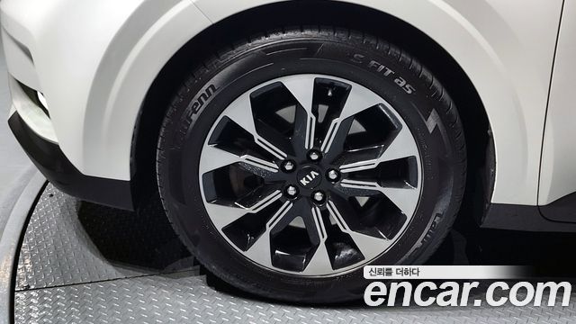 Kia Carnival (IV) Diesel 9-Seater Prestige 2021 — фото 5