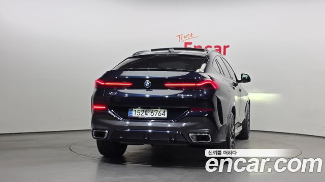 BMW X6 (G06) xDrive40i M Sport 2024 — фото 4