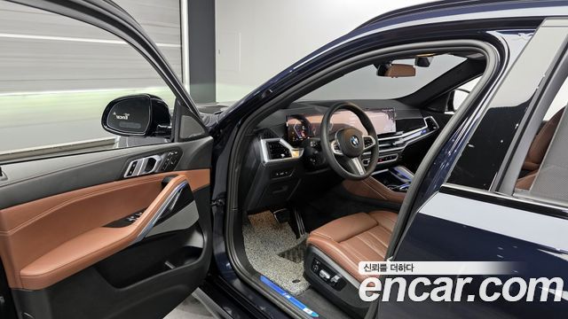BMW X6 (G06) xDrive40i M Sport 2024 — фото 10