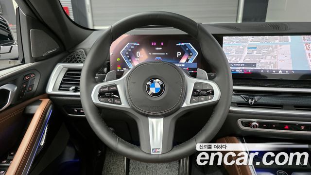 BMW X6 (G06) xDrive40i M Sport 2024 — фото 13