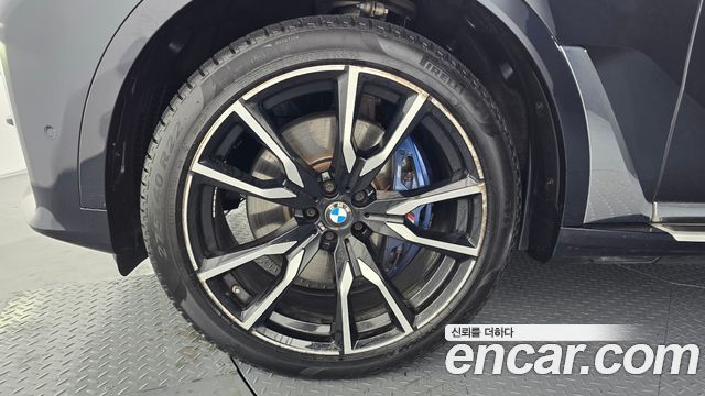 BMW X7 (G07) xDrive 40i M Sport 6STR 2022 — фото 5
