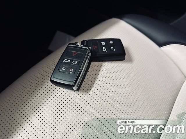 Land Rover Discovery Sport (II) P250 Dynamic SE 2025 — фото 16