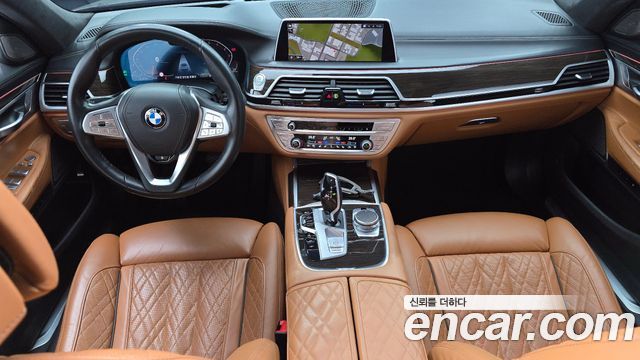 BMW 7 Series (G11) 740i Design Pure Excellence 2021 — фото 7