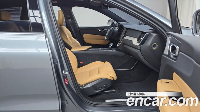 Volvo XC60 (II) T6 Inscription 2020 — фото 15