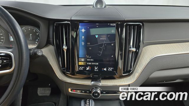 Volvo XC60 (II) T6 Inscription 2020 — фото 18