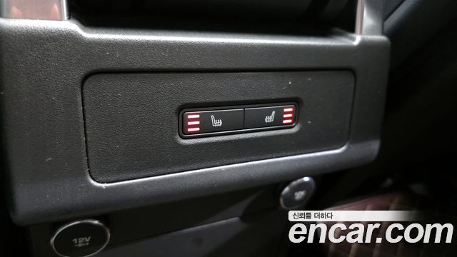 Land Rover Discovery 5 3.0 SD6 SE 2019 — фото 18