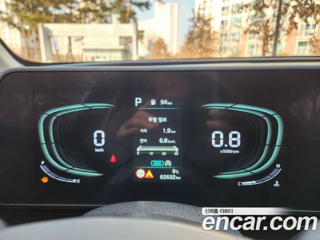Kia Sportage (V) Diesel 2.0 2WD Prestige 2022 — фото 7