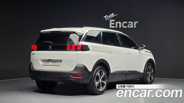 Peugeot 5008 (II) 1.6 BlueHDi Allure 2018 — фото 2