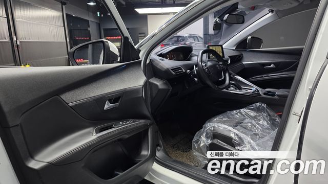 Peugeot 5008 (II) 1.6 BlueHDi Allure 2018 — фото 10