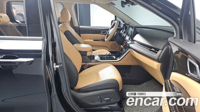 Kia Carnival (IV) Gasoline 9-Seater Noblesse 2023 — фото 11