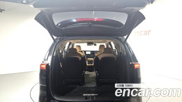 Kia Carnival (IV) Gasoline 9-Seater Noblesse 2023 — фото 20