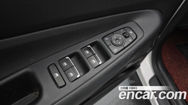 Hyundai Santa Fe Diesel 2.2 2WD Prestige 2021 — фото 14