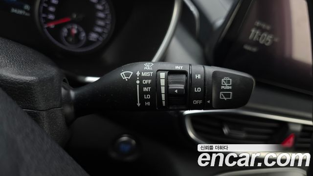 Hyundai Santa Fe Diesel 2.2 2WD Prestige 2021 — фото 16