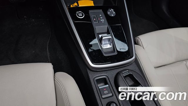Audi A3 (8Y) 40 TFSI Premium 2023 — фото 9