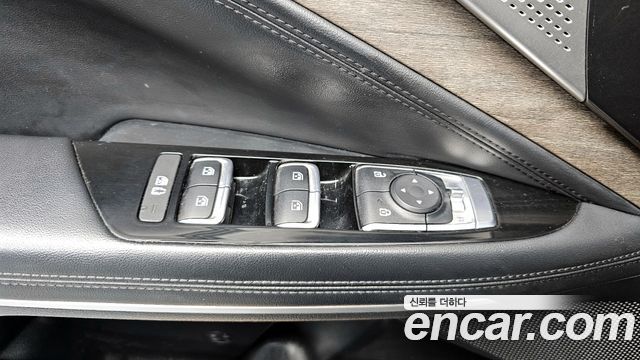 Kia K8 2.5 Gasoline 2WD Noblesse 2022 — фото 14