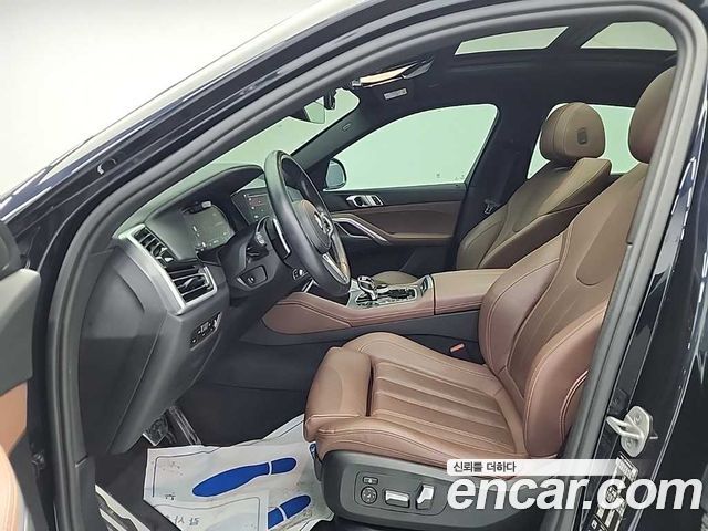BMW X6 (G06) xDrive40i M Sport 2022 — фото 15