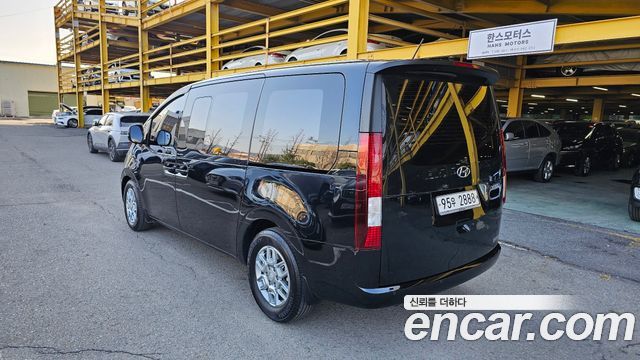 Hyundai Staria Cargo 5-Seater Modern 2022 — фото 6