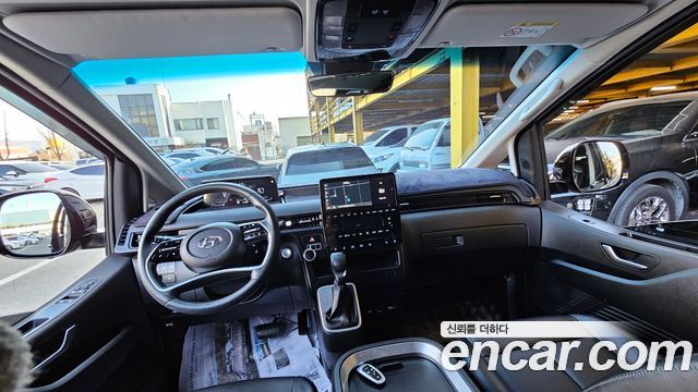 Hyundai Staria Cargo 5-Seater Modern 2022 — фото 9