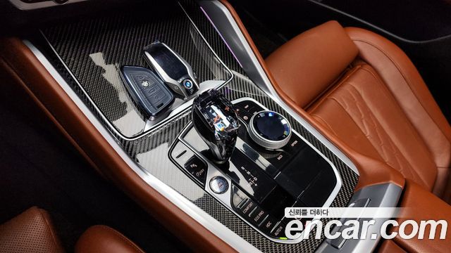 BMW X6 (G06) M50i 2023 — фото 15