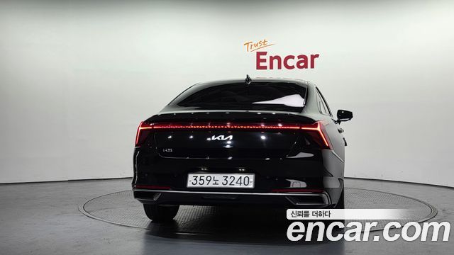 Kia K8 2.5 Gasoline 2WD Noblesse 2023 — фото 4