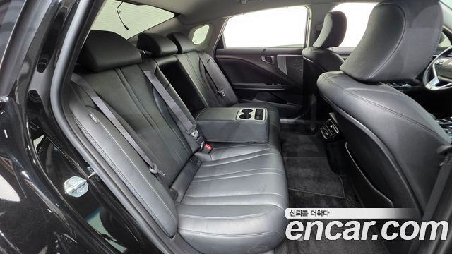 Kia K8 2.5 Gasoline 2WD Noblesse 2023 — фото 19