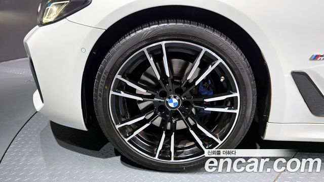 BMW 5 Series (G30) 523d M Sport 2021 — фото 5