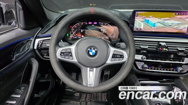 BMW 5 Series (G30) 523d M Sport 2021 — фото 13