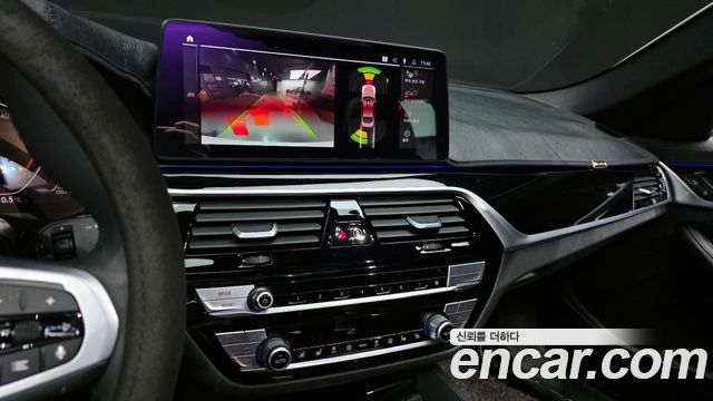 BMW 5 Series (G30) 523d M Sport 2021 — фото 15
