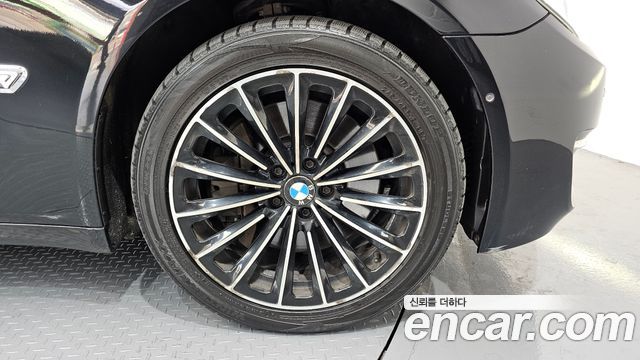 BMW 7 Series (F01) 750Li xDrive 2014 — фото 5